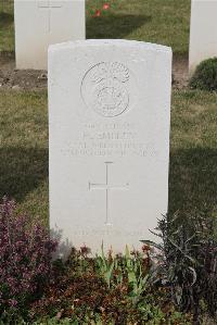 Les Baraques Military Cemetery Sangatte - Emblen, H