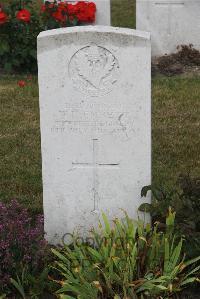 Les Baraques Military Cemetery Sangatte - Emmett, William Henry