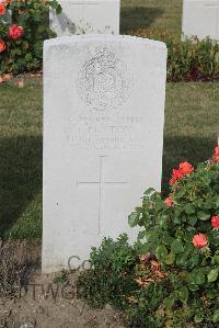 Les Baraques Military Cemetery Sangatte - Fenton, T