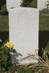 Les Baraques Military Cemetery Sangatte - Ferguson, John