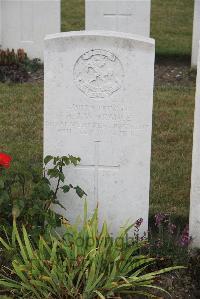 Les Baraques Military Cemetery Sangatte - France, Harold John Walter