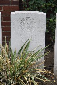Les Baraques Military Cemetery Sangatte - Francis, J