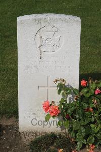 Les Baraques Military Cemetery Sangatte - Freeman, Jack