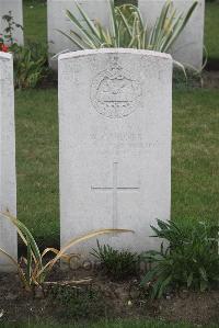 Les Baraques Military Cemetery Sangatte - Gardner, W