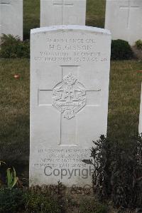 Les Baraques Military Cemetery Sangatte - Gibson, H B