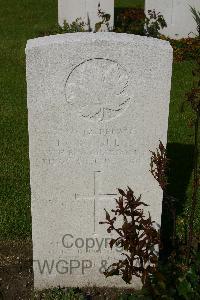 Les Baraques Military Cemetery Sangatte - Glenn, R W