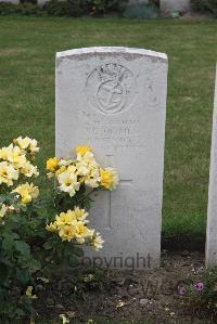 Les Baraques Military Cemetery Sangatte - Grimes, James Edgar