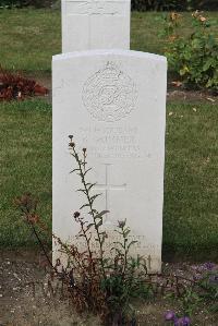 Les Baraques Military Cemetery Sangatte - Grimmer, Benjamin