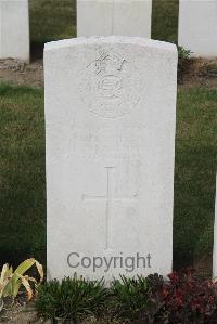 Les Baraques Military Cemetery Sangatte - Hassett, M