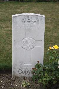 Les Baraques Military Cemetery Sangatte - Henson, Joshua