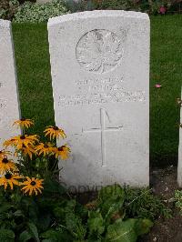 Les Baraques Military Cemetery Sangatte - Hodges, Sidney