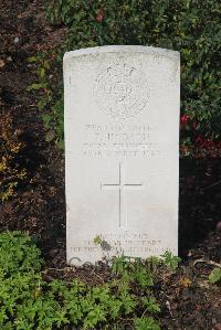 Les Baraques Military Cemetery Sangatte - Hodson, Thomas
