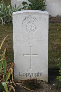 Les Baraques Military Cemetery Sangatte - Horlock, Nelson Victor.