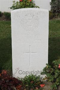 Les Baraques Military Cemetery Sangatte - Hughes, J