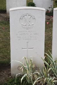 Les Baraques Military Cemetery Sangatte - Hunter, D