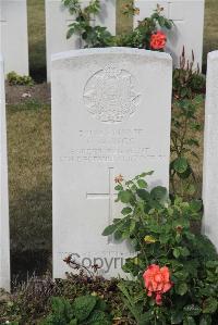 Les Baraques Military Cemetery Sangatte - Ings, Frederick William