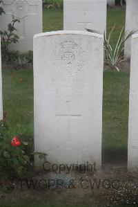 Les Baraques Military Cemetery Sangatte - Jenkins, William John