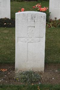 Les Baraques Military Cemetery Sangatte - Johnson, William M.