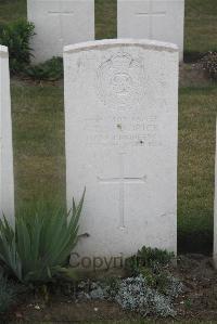 Les Baraques Military Cemetery Sangatte - Kendrick, G E