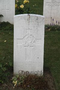 Les Baraques Military Cemetery Sangatte - Kirby, George