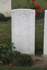 Les Baraques Military Cemetery Sangatte - MacDonald, Reginald Allan