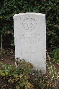 Les Baraques Military Cemetery Sangatte - Marriott, James Edward