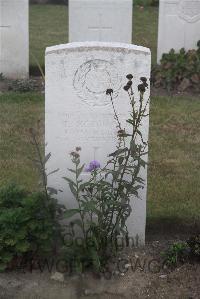 Les Baraques Military Cemetery Sangatte - McDonald, Thomas