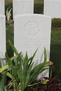 Les Baraques Military Cemetery Sangatte - Mears, Albert Leslie