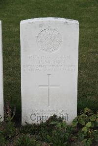 Les Baraques Military Cemetery Sangatte - Mercer, Thomas Henry