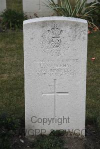 Les Baraques Military Cemetery Sangatte - Murphy, E