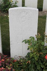Les Baraques Military Cemetery Sangatte - Partington, J E