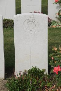 Les Baraques Military Cemetery Sangatte - Pickering, J G