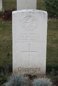Les Baraques Military Cemetery Sangatte - Pollard, Frederick Noah