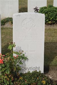 Les Baraques Military Cemetery Sangatte - Poolton, H A