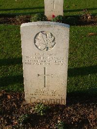 Bretteville Sur Laize Canadian War Cemetery - Hautakangas, Weikko J.