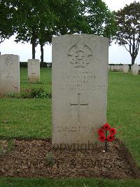 Bretteville Sur Laize Canadian War Cemetery - Wyckoff, Charles Beverly