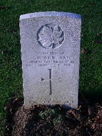 Bretteville Sur Laize Canadian War Cemetery - Whillans, George D.