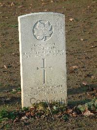 Bretteville Sur Laize Canadian War Cemetery - Williams, Leon S.