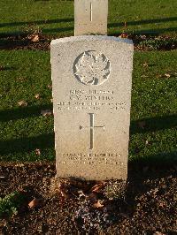 Bretteville Sur Laize Canadian War Cemetery - Winters, Gerald Victor