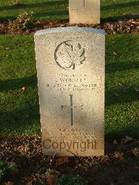Bretteville Sur Laize Canadian War Cemetery - Worsley, Sylvester