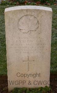 Bretteville Sur Laize Canadian War Cemetery - Yalowega, John