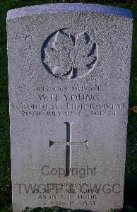 Bretteville Sur Laize Canadian War Cemetery - Young, William Hamilton