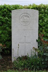 Longueval Road Cemetery - Bricknell, Ernest Thomas Samuel