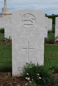 Longueval Road Cemetery - Chalmers, Arthur Lakes
