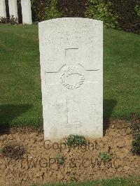 Longueval Road Cemetery - Devine, Patrick