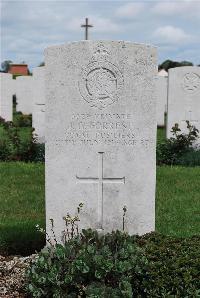 Longueval Road Cemetery - Forrest, J G