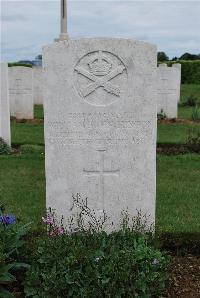 Longueval Road Cemetery - Hinton, William John
