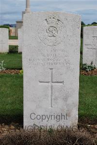 Longueval Road Cemetery - Hull, H
