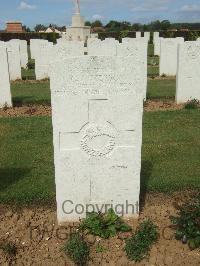 Longueval Road Cemetery - Iverson, Charles John