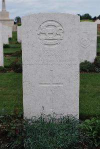 Longueval Road Cemetery - Orton, Edward